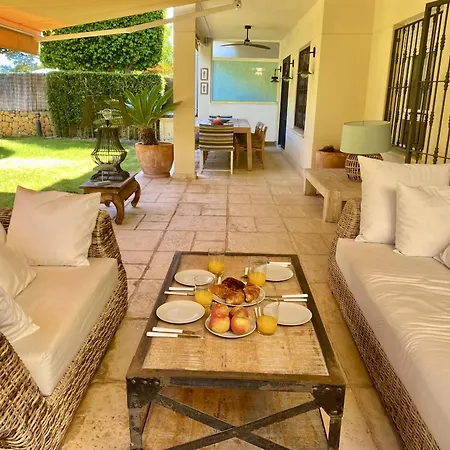 Terrace Isla De * Altea